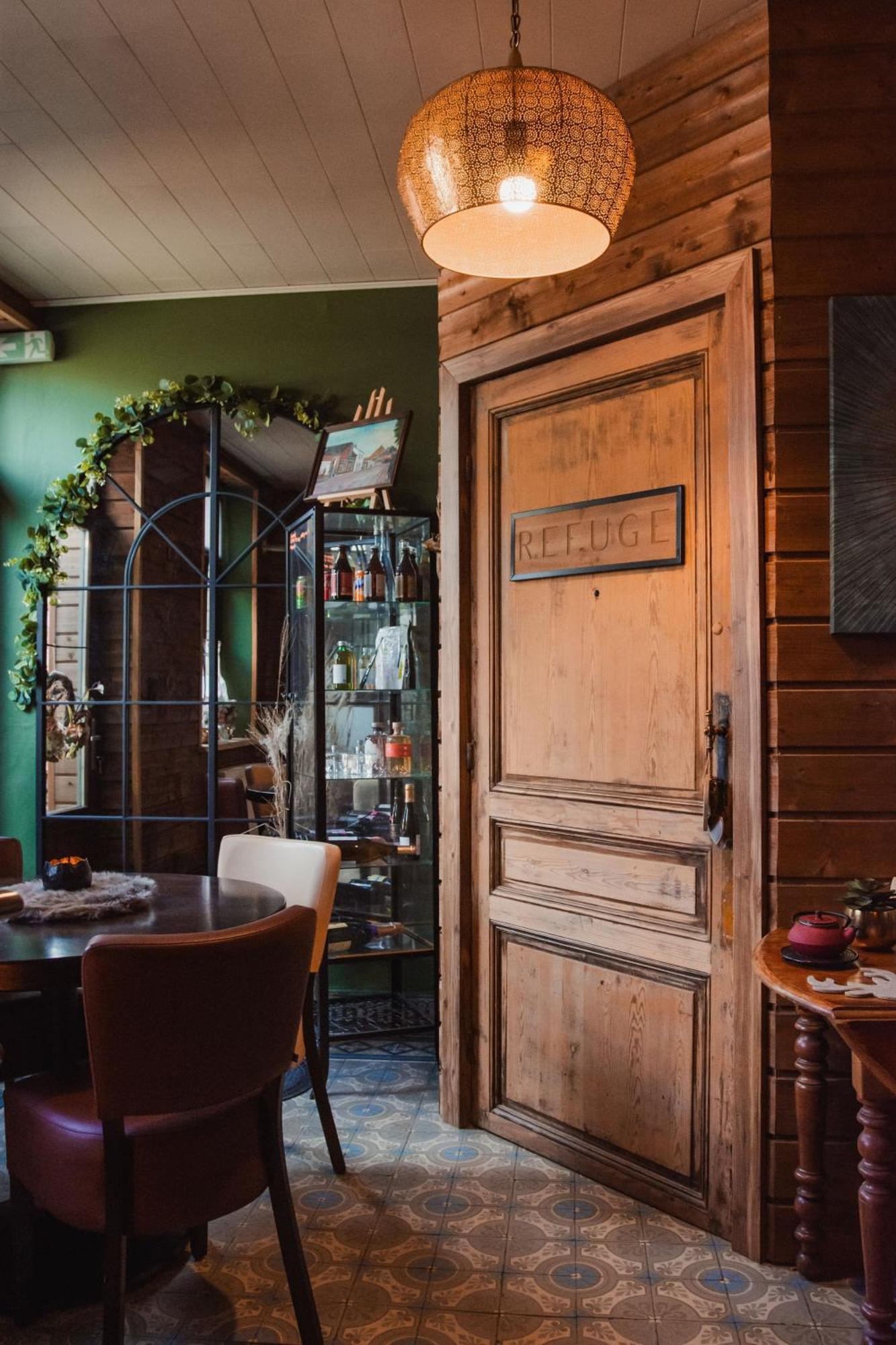 Maison D'Hote Les Notes Endormies Suite Le Refuge Walcourt Εξωτερικό φωτογραφία