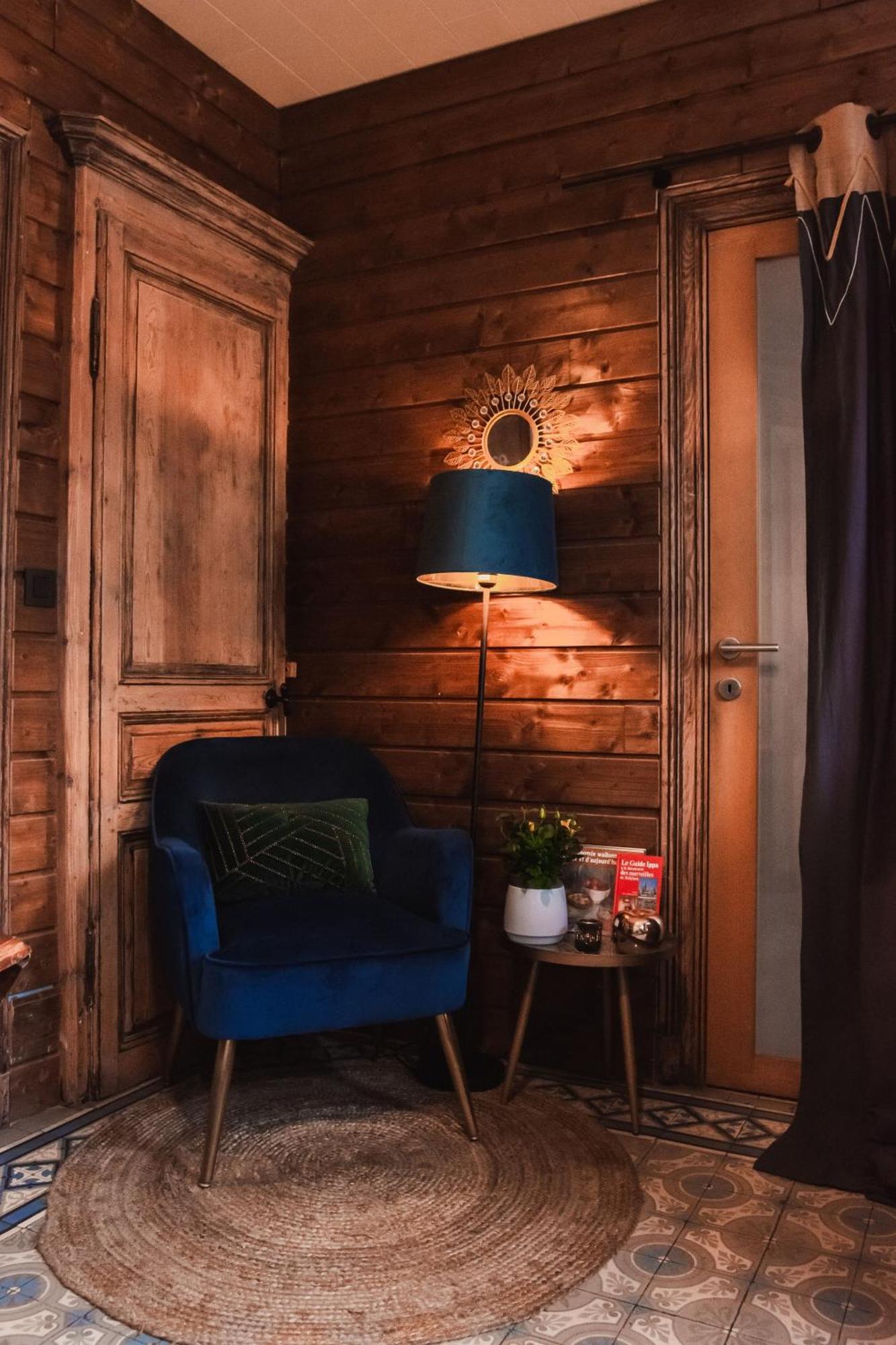 Maison D'Hote Les Notes Endormies Suite Le Refuge Walcourt Εξωτερικό φωτογραφία