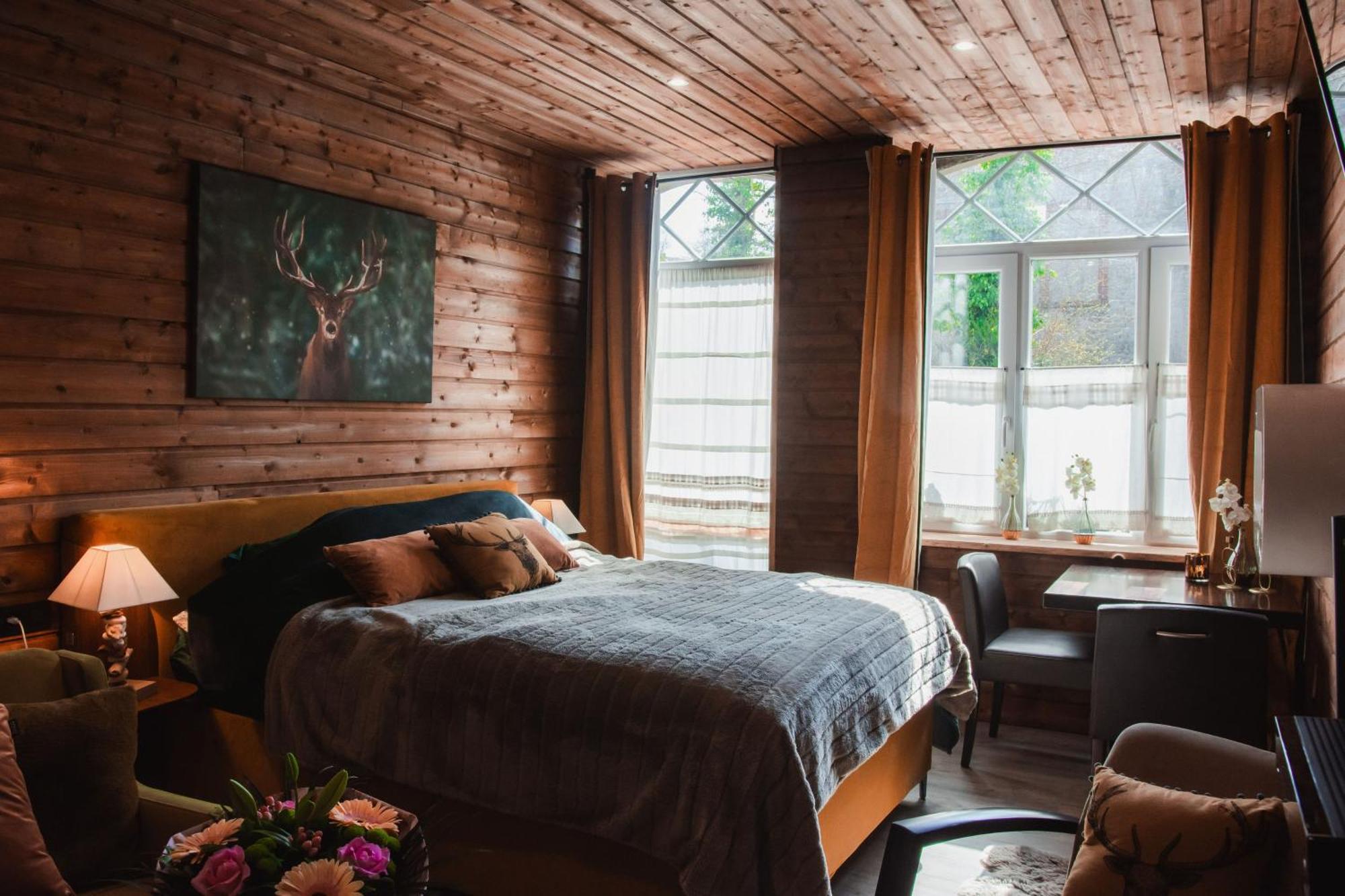 Maison D'Hote Les Notes Endormies Suite Le Refuge Walcourt Εξωτερικό φωτογραφία